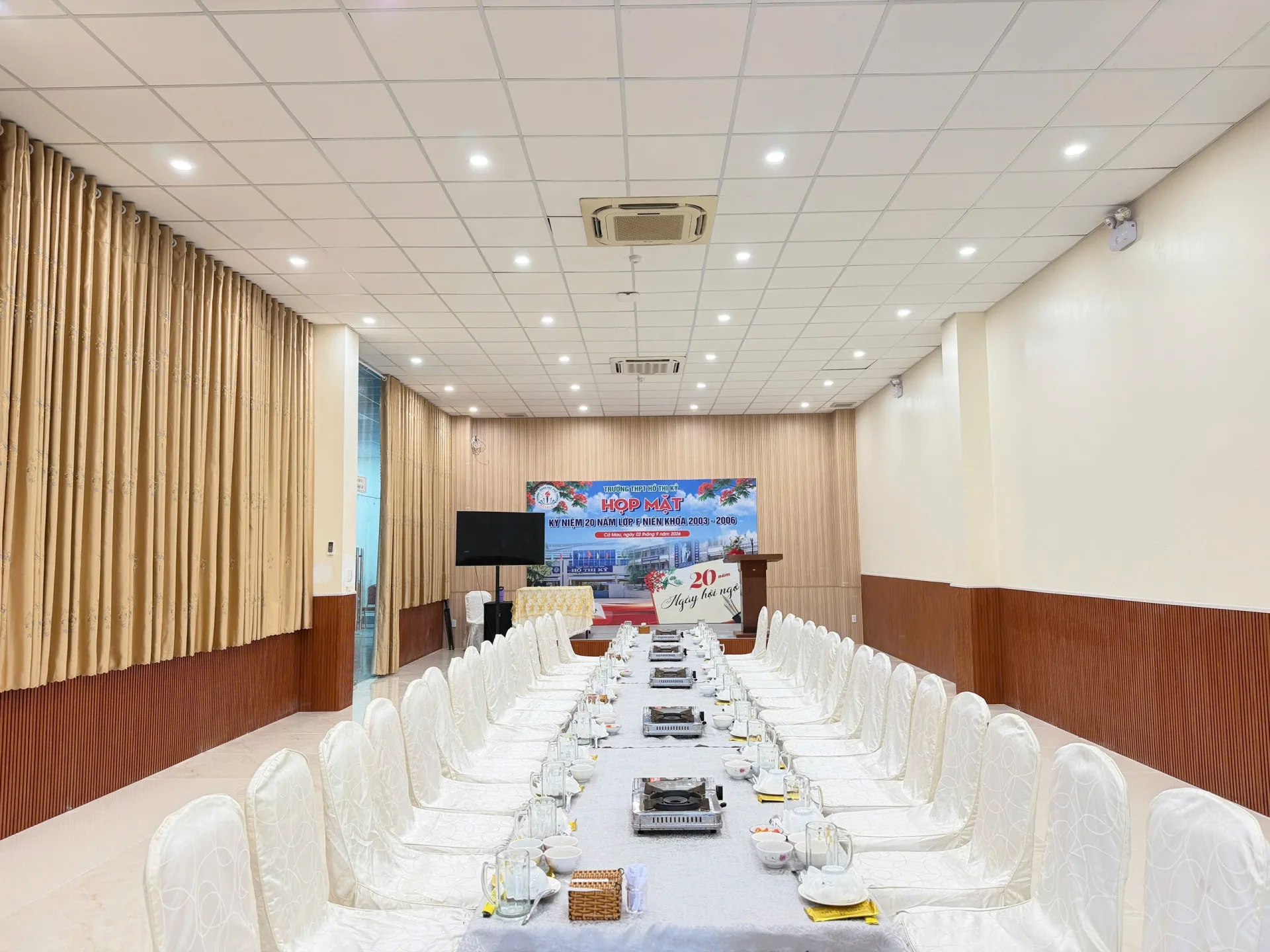 Sảnh Phú Quý góc 06