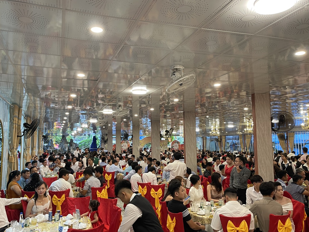 Top Nha Hang Hoang Ho Ca Mau14