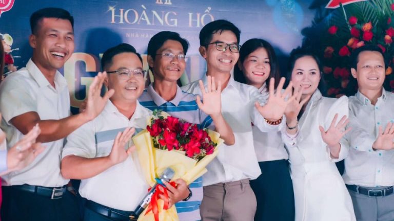 Dich Vu To Chuc Tiec Sinh Nhat Cong Ty 1